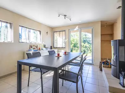 Maison, 146 m²