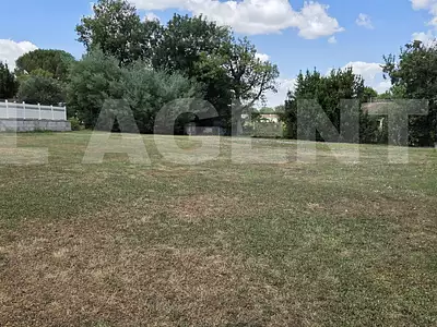 Terrain, 1 031 m²