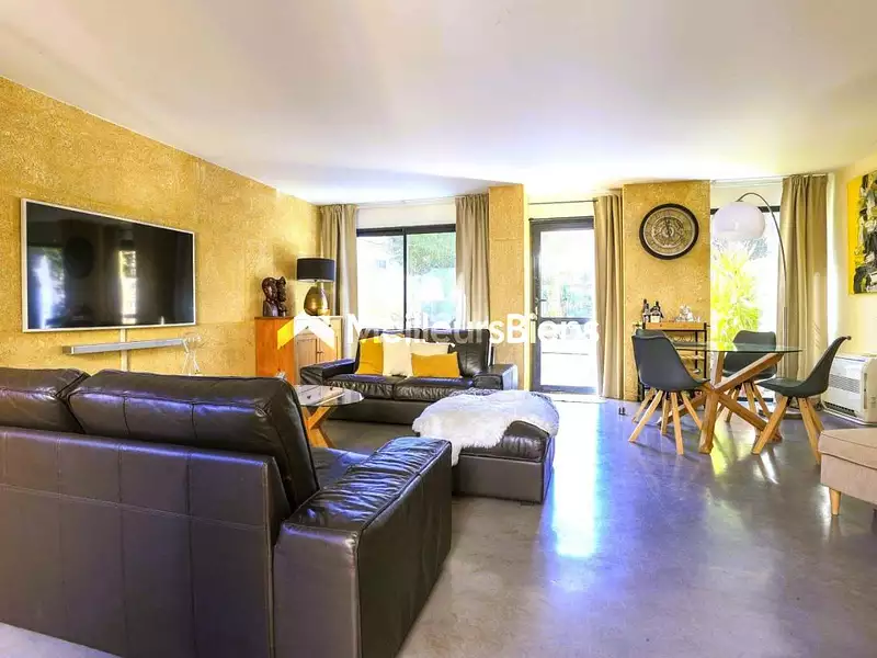 Maison, 190 m²