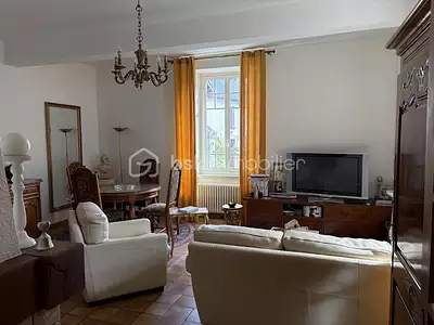 Maison, 276 m²