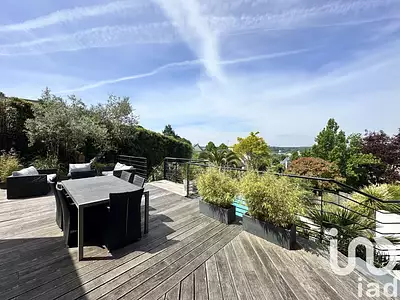 Maison, 215 m²