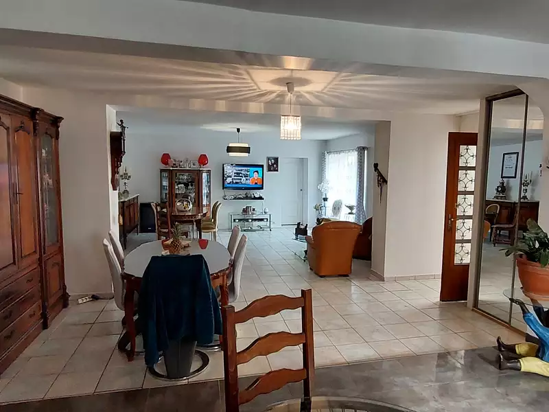 Maison, 224 m²