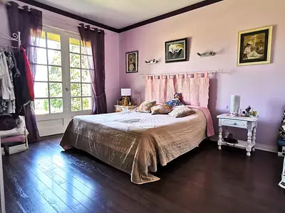 Maison, 235 m²