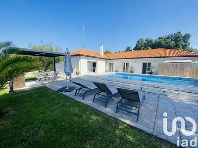 Maison, 202 m²