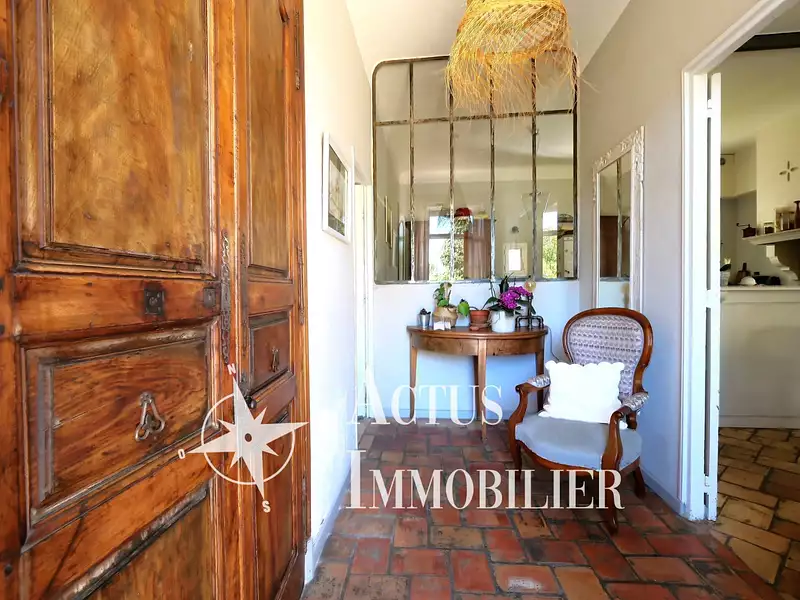 Maison, 145 m²