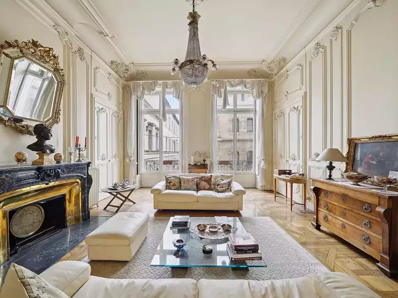 Appartement, 352 m²