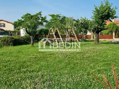 Terrain, 424 m²