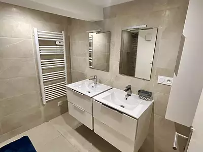 Maison, 153 m²