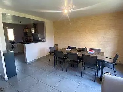Maison, 141 m²