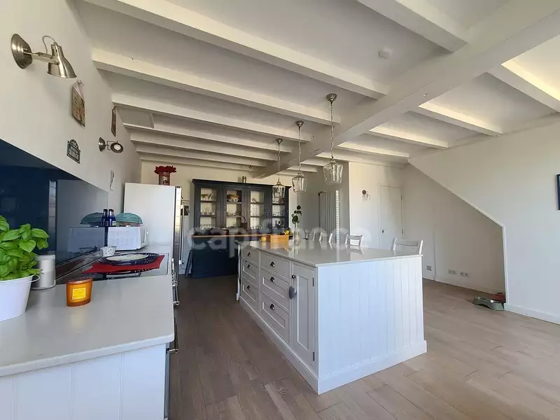 Maison, 207 m²