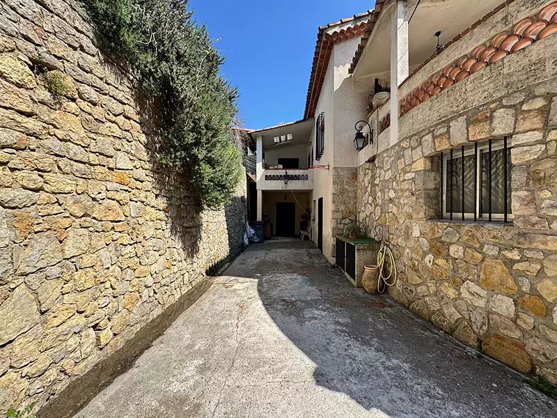 Maison, 235,65 m²