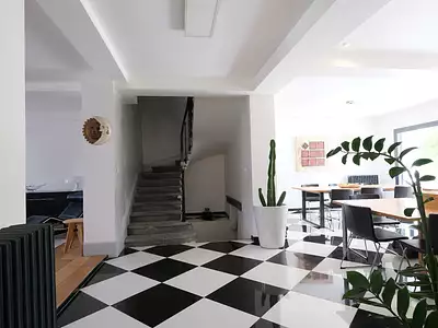 Maison, 250 m²