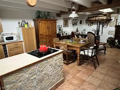 Maison, 163 m²
