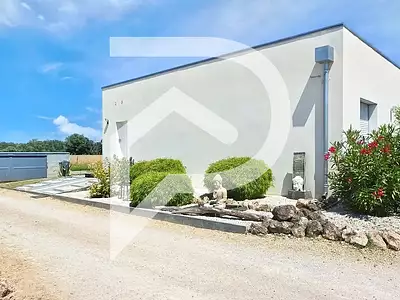 Maison, 145 m²