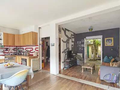 Maison, 230 m²