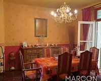 Maison, 166 m²