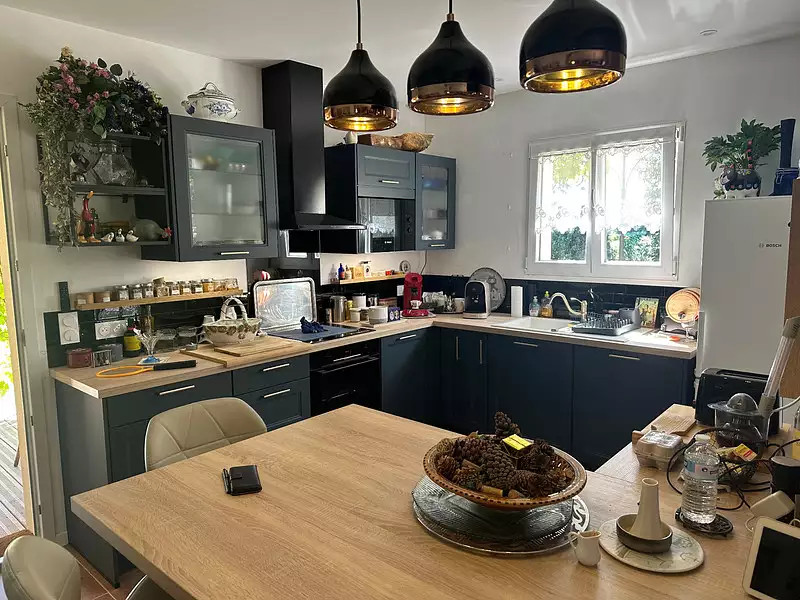Maison, 210 m²