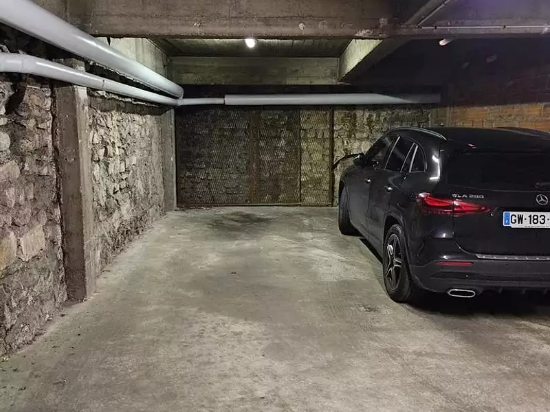 Parking, 15 m²