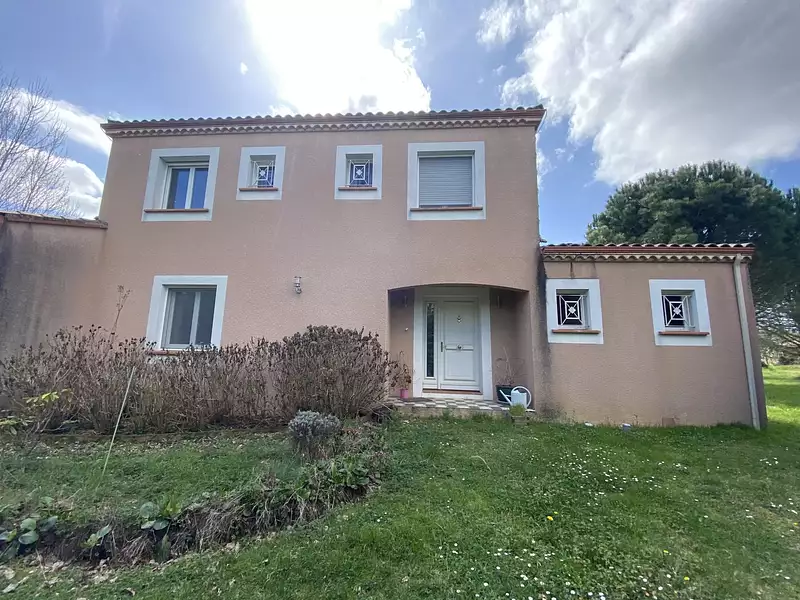 Maison, 155 m²