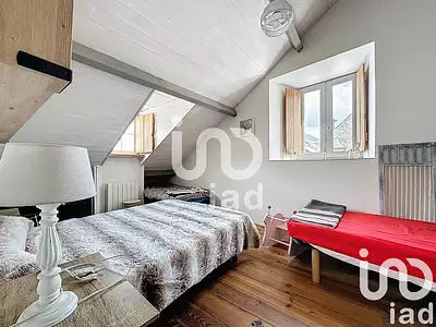Maison, 246 m²