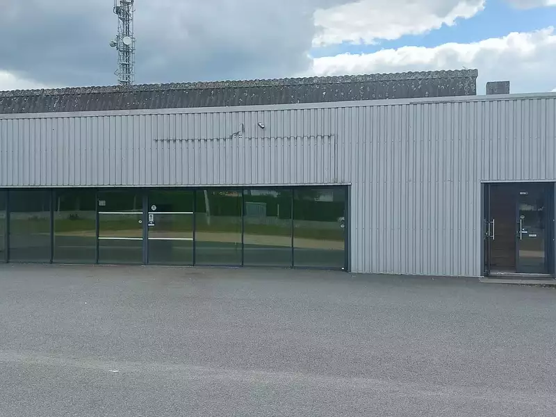 Divers, 320 m²