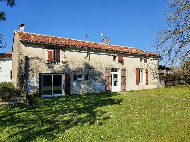 Maison, 195 m²
