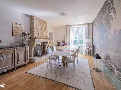 Maison, 340 m²