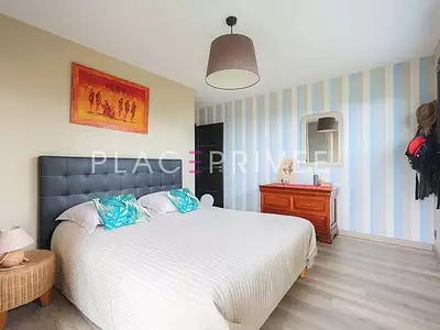 Maison, 390 m²