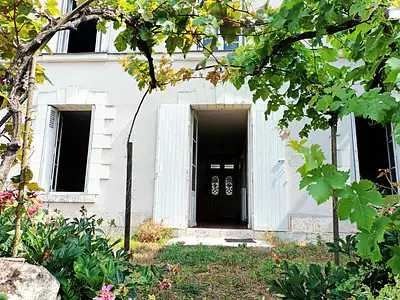 Maison, 225 m²