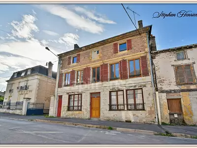 Maison, 311 m²