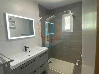 Maison, 155 m²