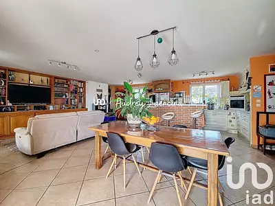 Maison, 168 m²