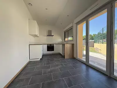 Maison, 92 m²