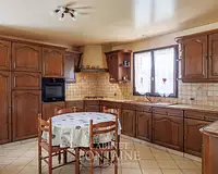 Maison, 220 m²