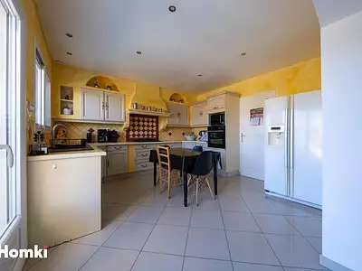 Maison, 286 m²