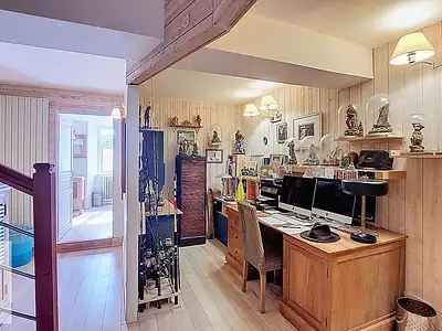 Immeuble, 367 m²