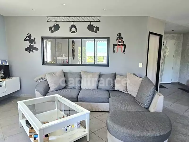 Maison, 142 m²