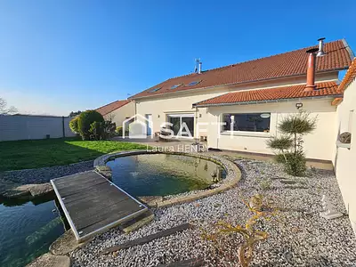 Maison, 215 m²