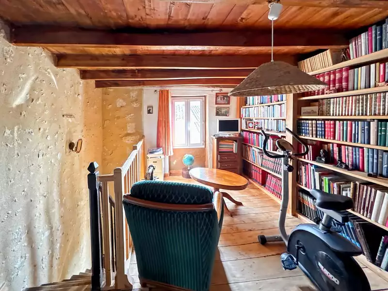 Maison, 216 m²