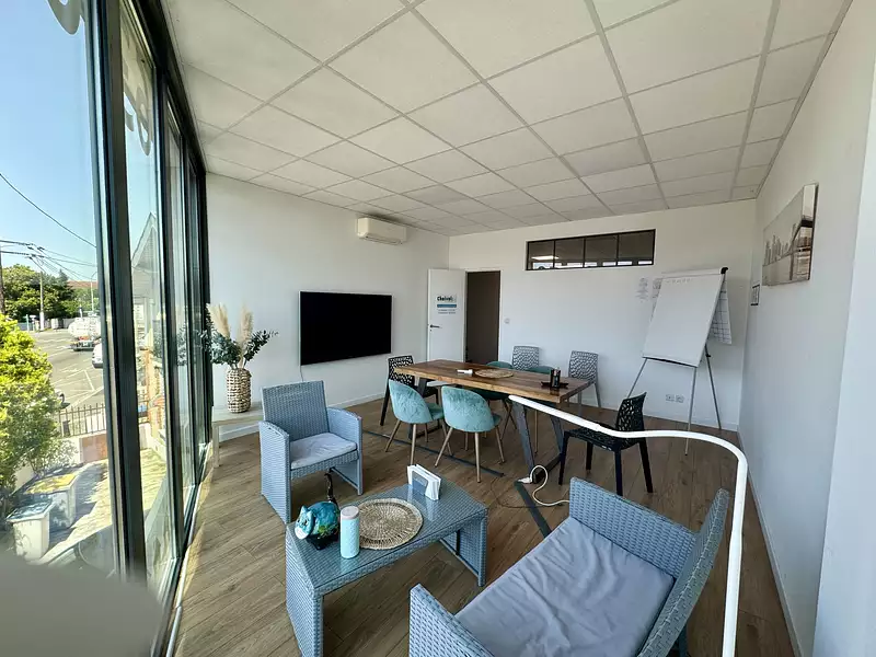 Divers, 25 m²