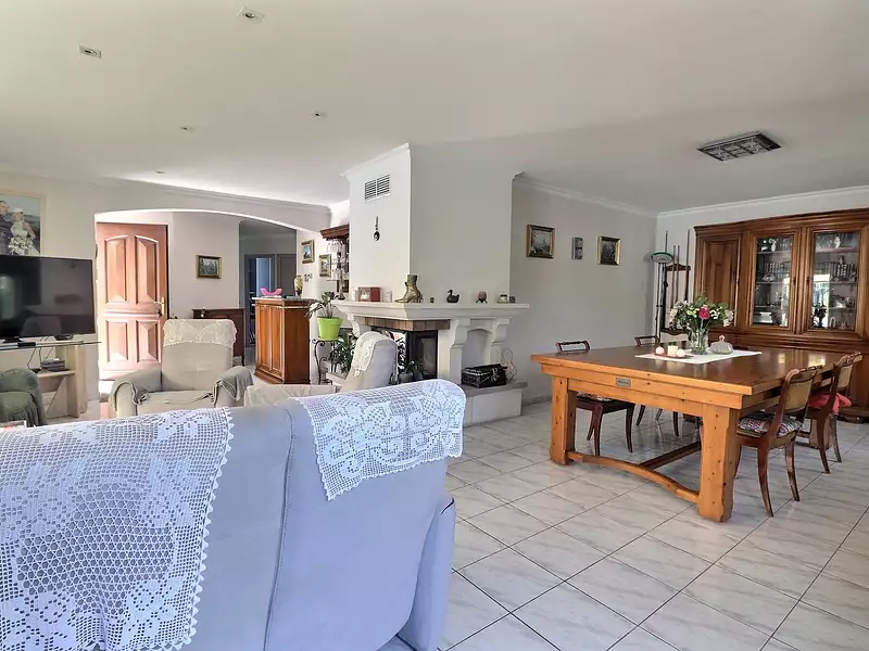 Maison, 155 m²