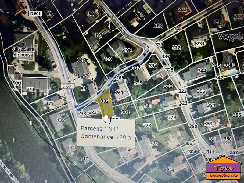 Terrain, 713 m²