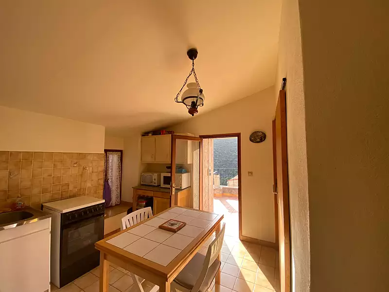 Maison, 230 m²
