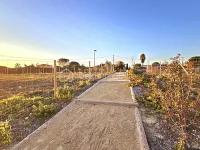 Terrain, 723 m²