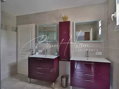 Maison, 320 m²