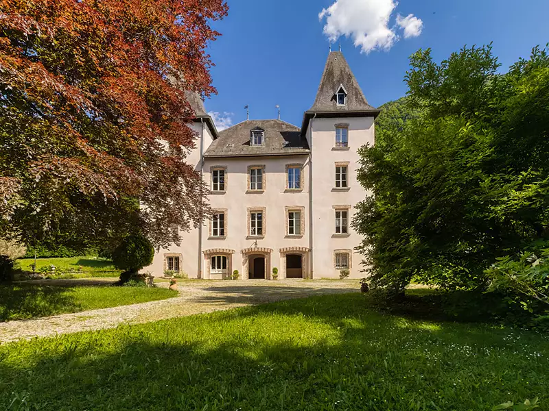 Maison, 390,6 m²