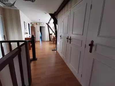 Maison, 270 m²