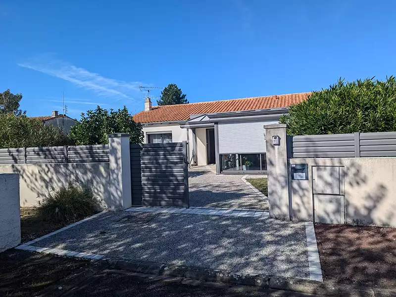 Maison, 163 m²