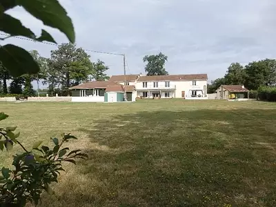 Maison, 377 m²