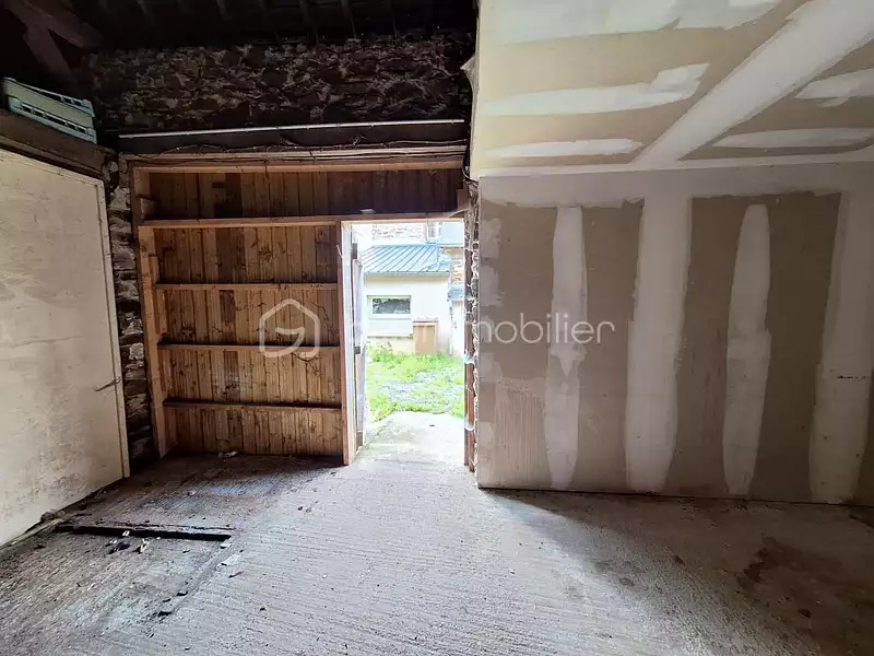 Immeuble, 136 m²